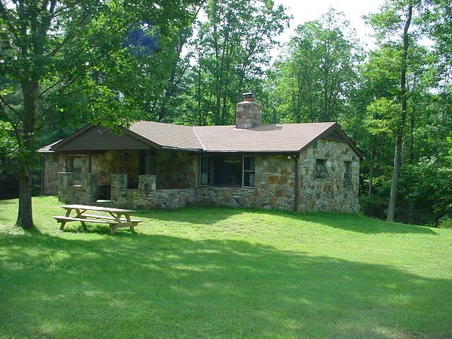 Ponderosa Right Front